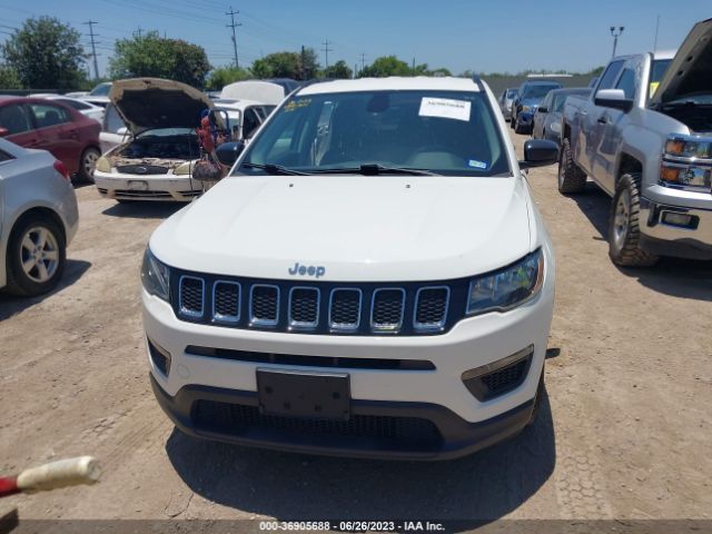 3C4NJCAB7JT202858 Jeep Compass Sport