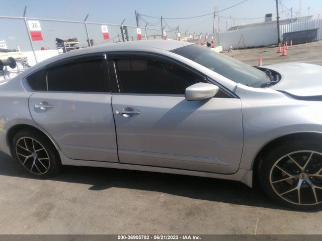 1N4AL3AP4FN915556 Nissan Altima 2.5 S