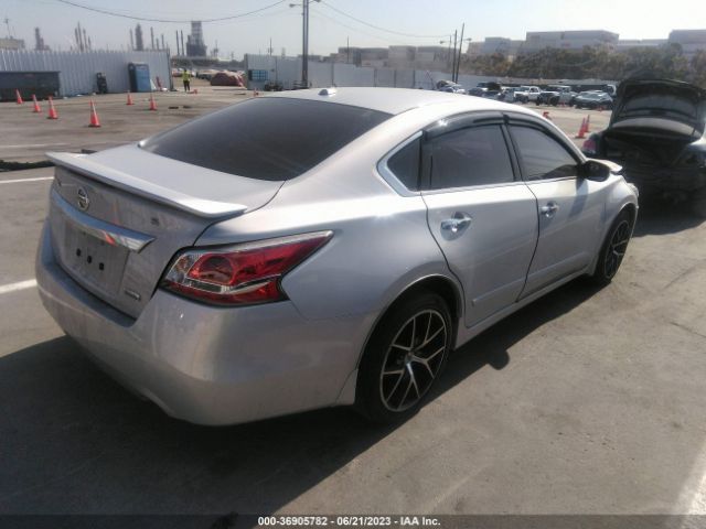 1N4AL3AP4FN915556 Nissan Altima 2.5 S