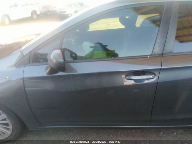 4S3GTAB60J3723585 Subaru Impreza Premium