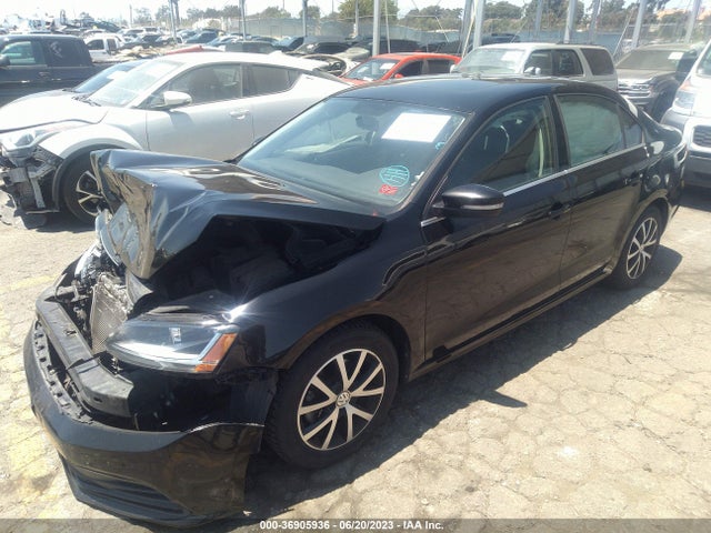 3VWDB7AJ0JM236381 Volkswagen Jetta 1.4t