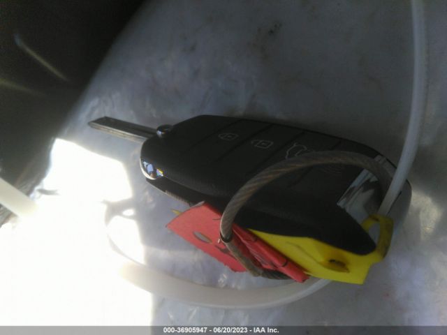 KNDPMCAC1K7560343 KIA Sportage Lx