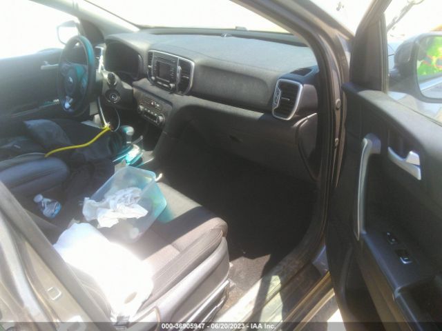 KNDPMCAC1K7560343 KIA Sportage Lx