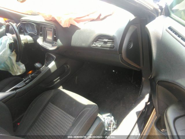 2C3CDZAG4FH712358 Dodge Challenger Sxt