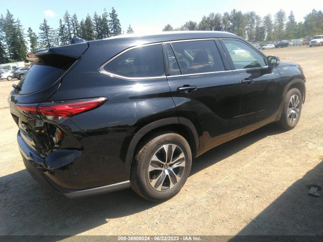 Toyota Highlander Xle 2021 5TDGZRAH6MS516637 Image 11