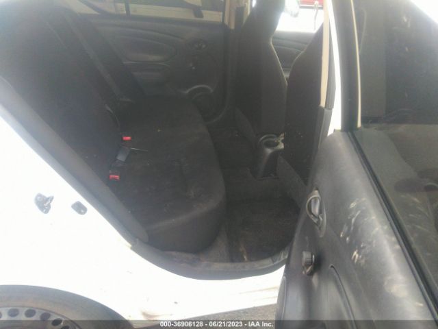3N1CN7APXEL853909 Nissan Versa S Plus