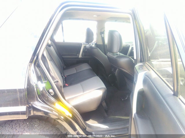 Toyota 4RUNNER SR5 2018 JTEBU5JR9J5555830 Image 14