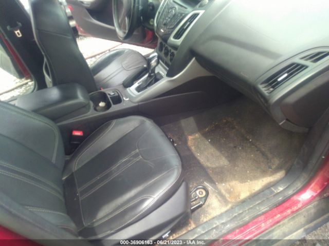 1FADP3F22EL302148 Ford FOCUS SE