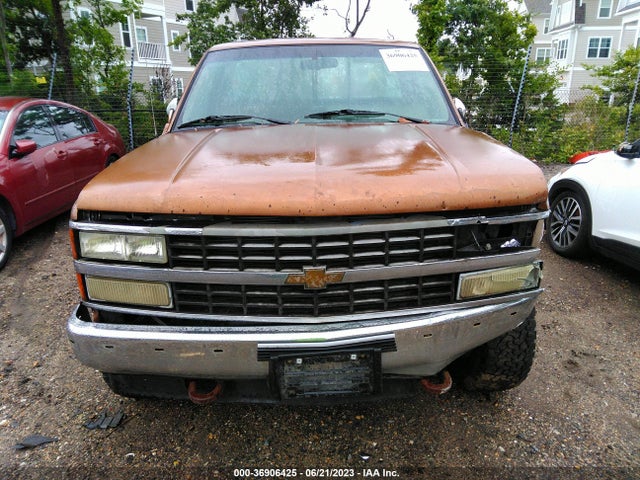 1990 CHEVROLET GMT-400 K2500 VIN: 1GCFK24K5LE107175