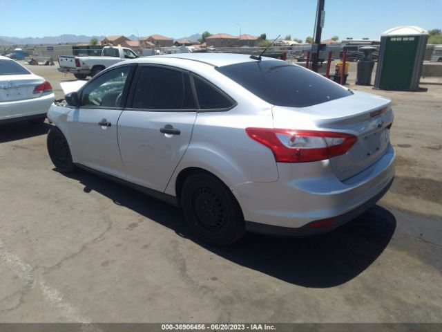 1FADP3E2XEL266100 Ford FOCUS S
