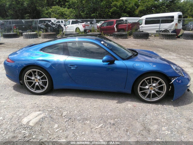 2016 Porsche 911, VIN: WP0AA2A91GS106787