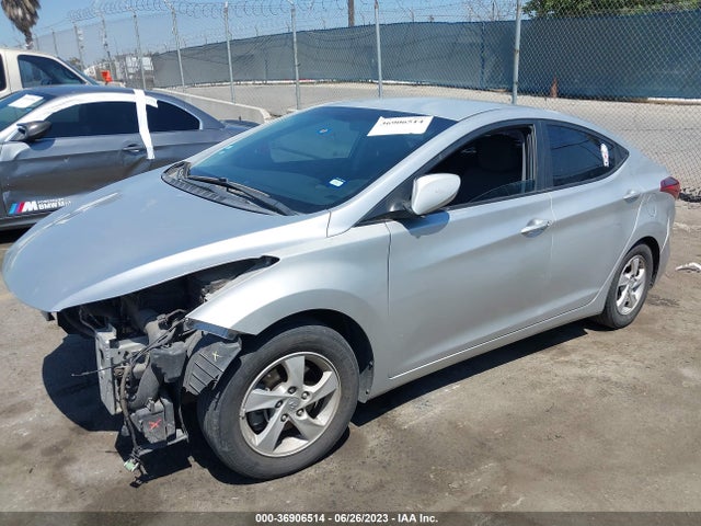 Hyundai ELANTRA SE 2015 5NPDH4AE5FH616171 Image 2