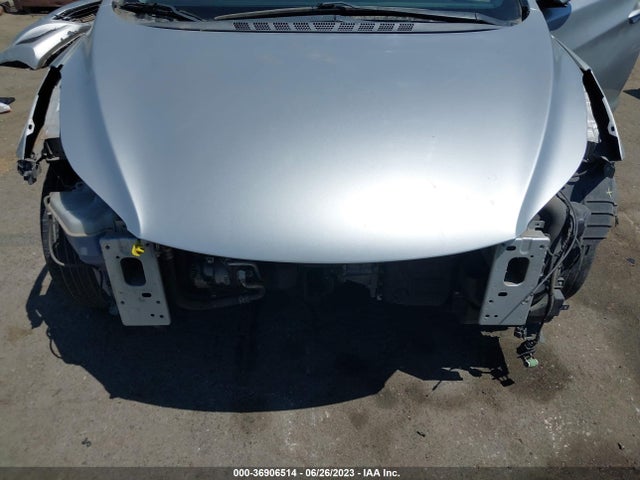 Hyundai ELANTRA SE 2015 5NPDH4AE5FH616171 Image 13