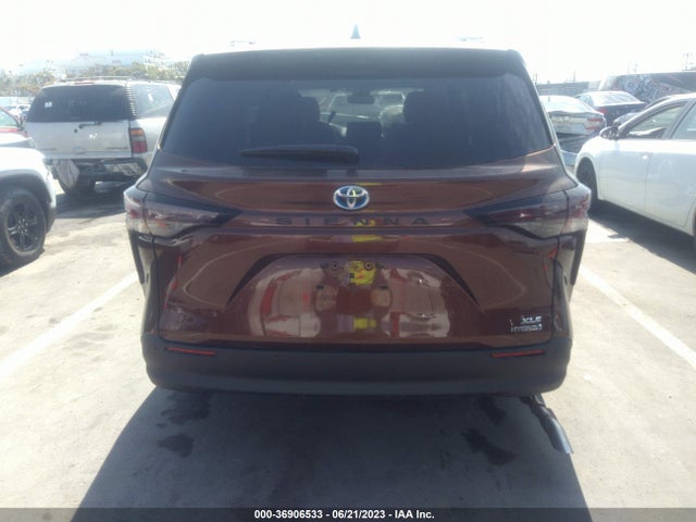 Toyota SIENNA XLE 2023 5TDYRKEC7PS142540 Image 8