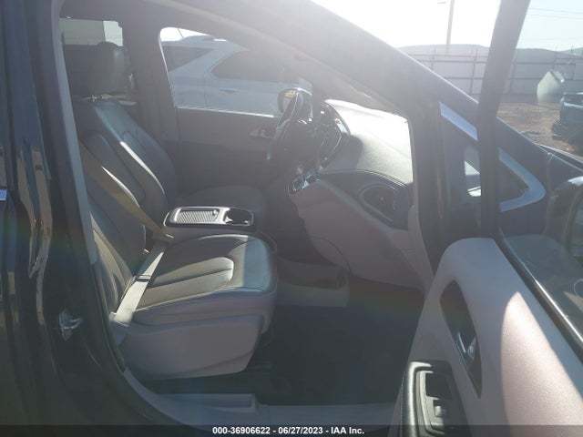2C4RC1BG9MR542286 Chrysler Pacifica Touring L