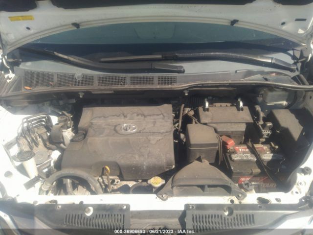 Toyota Sienna Xle/xle Aas/ltd 2015 5TDYK3DC1FS595661 Image 17
