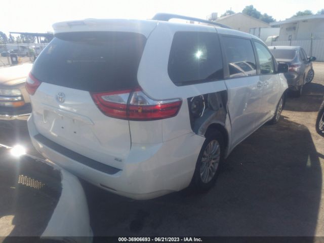 Toyota Sienna Xle/xle Aas/ltd 2015 5TDYK3DC1FS595661 Image 11