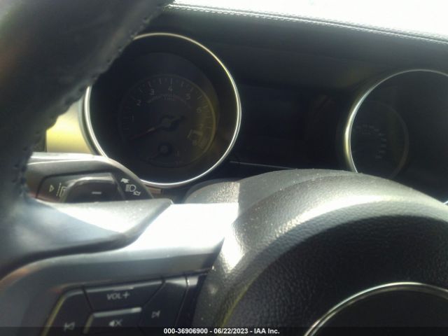 1FATP8FF3J5184105 Ford Mustang Gt Premium