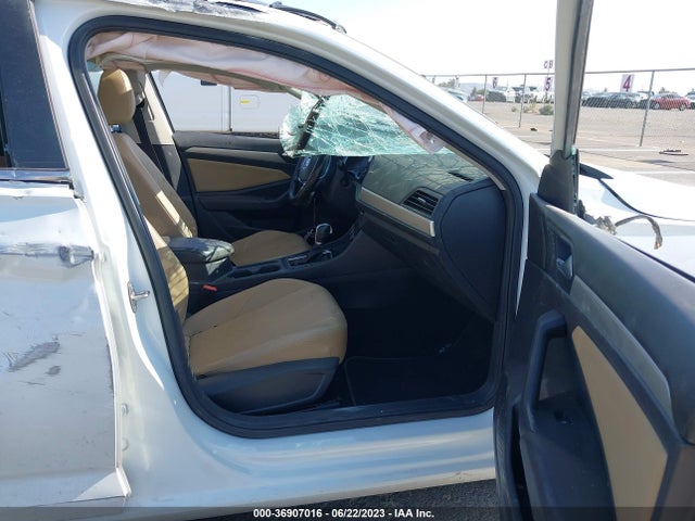 3VWC57BU3KM102610 Volkswagen Jetta S/se/r-line