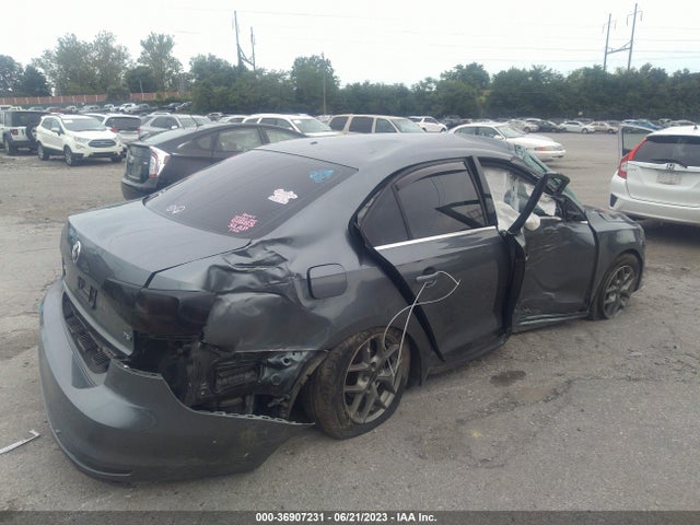 3VW2B7AJ0HM377128 Volkswagen Jetta 1.4t S