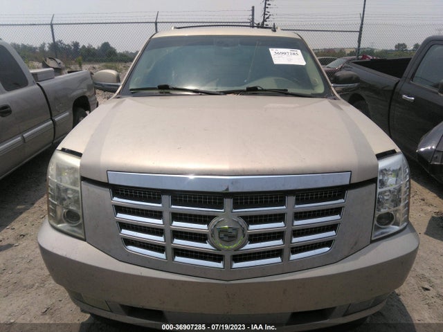 2008 CADILLAC ESCALADE VIN: 1GYEC63808R208673
