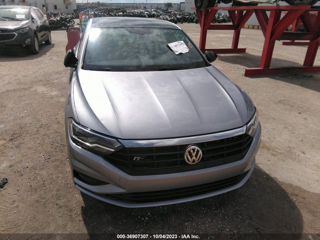 3VWC57BU1MM015498 Volkswagen Jetta S/se/r-line