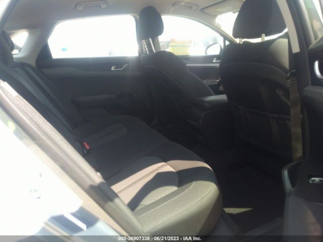 5XXG14J27NG138028 KIA K5 LXS