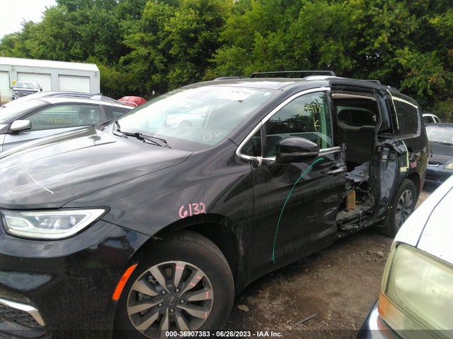 2C4RC1BG1MR531413 Chrysler Pacifica Touring L