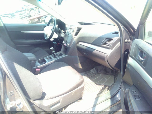 2011 SUBARU OUTBACK 2.5I PREM AWP/HK/MOON VIN: 4S4BRBHC7B1413602