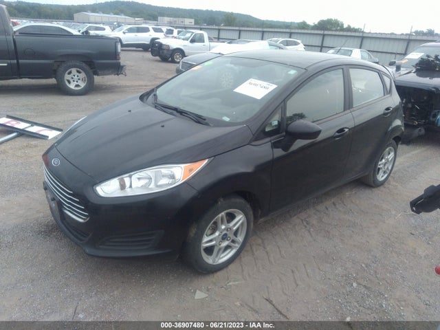 Ford FIESTA SE 2019 3FADP4EJ6KM156202 Image 2