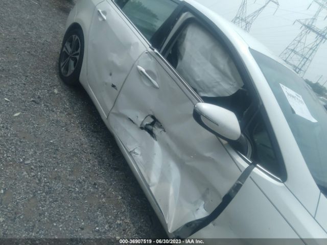 KNAFX4A81F5266475 KIA FORTE EX