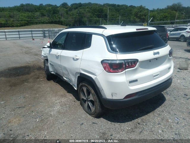 3C4NJCBB6HT632678 Jeep Compass Latitude