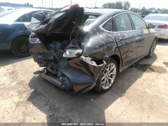 1C3CCCEG5FN636344 Chrysler 200 C
