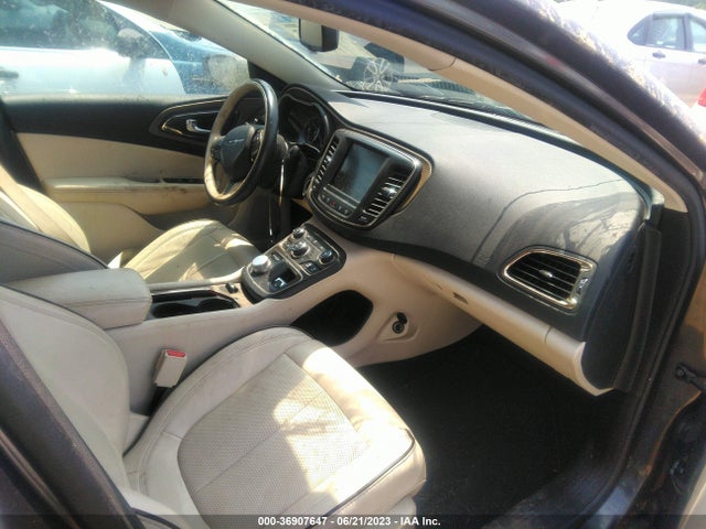 1C3CCCEG5FN636344 Chrysler 200 C