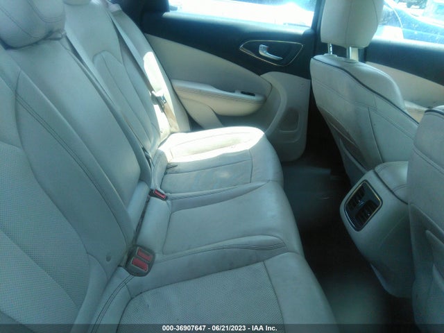 1C3CCCEG5FN636344 Chrysler 200 C