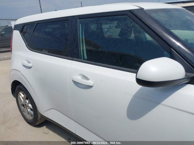 KIA SOUL S 2021 KNDJ23AUXM7129877 Image 6