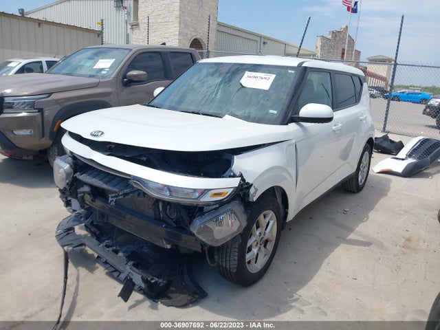 KIA SOUL S 2021 KNDJ23AUXM7129877 Image 2