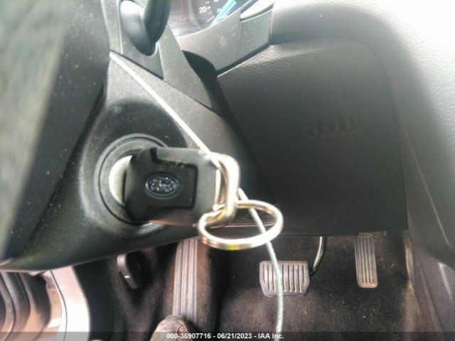 1FA6P0H76F5121463 Ford FUSION SE