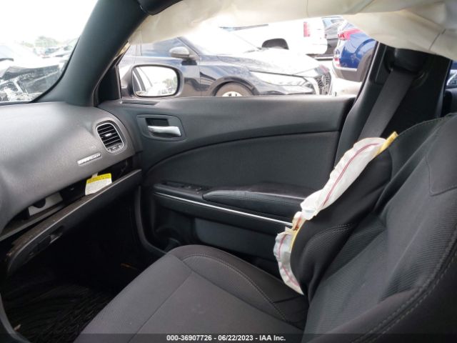 2C3CDXBG2FH725404 Dodge Charger Se