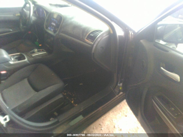2C3CCAAG3JH264353 Chrysler 300 Touring