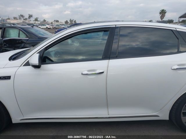 5XXGV4L28GG041912 KIA Optima