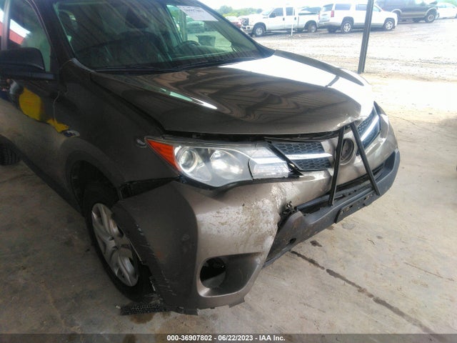 Toyota RAV4 LE 2015 2T3ZFREVXFW143153 Image 7