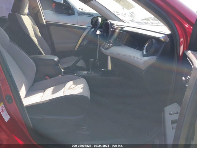 2017 TOYOTA RAV4 XLE VIN: JTMWFREV1HJ123555