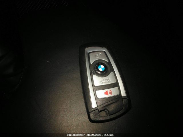 WBS3R9C52GK338716 BMW M4