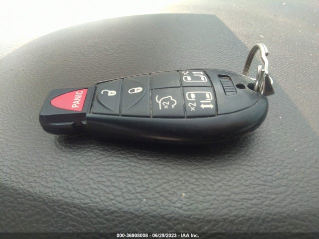 2C4RC1BG4ER131783 Chrysler Town & Country Touring