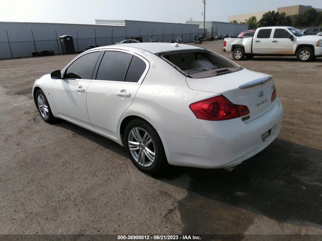 Infiniti Q40 2015 JN1CV6AP0FM500399 Image 3