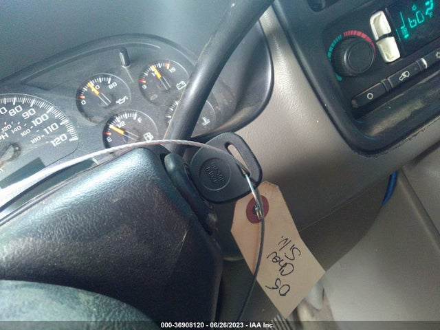 2005 CHEVROLET SILVERADO 1500 Z71 VIN: 2GCEK13T451213153