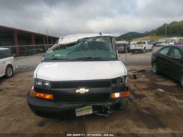 Chevrolet Express 2500 Work Van 2019 1GCWGAFP2K1335421 Image 13