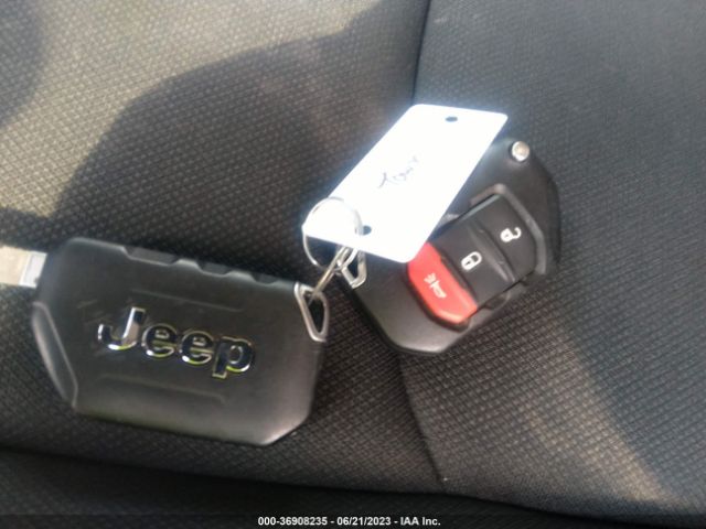 1C4HJXDN7MW625786 Jeep Wrangler Unlimited Sport S