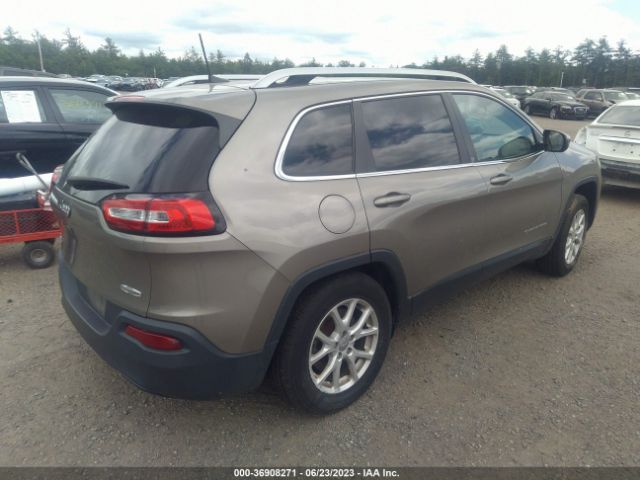 1C4PJMCB0HW600493 Jeep Cherokee Latitude